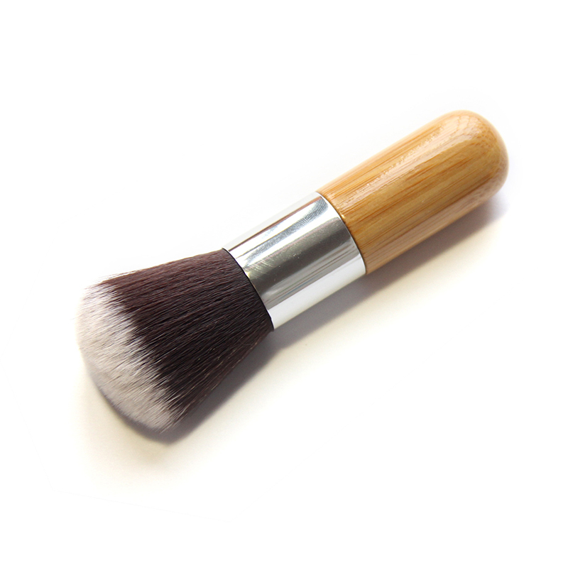 /Vly/ Gesichtspinsel für Found – Group Head Brush Bewertung und Preis